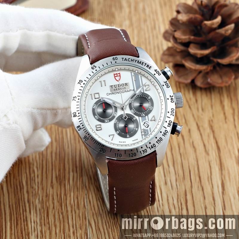 Replica Tudor 42mm 032109 Watch