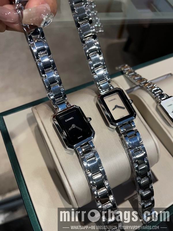 Replica Chanel 21X26mm 052316 Watch