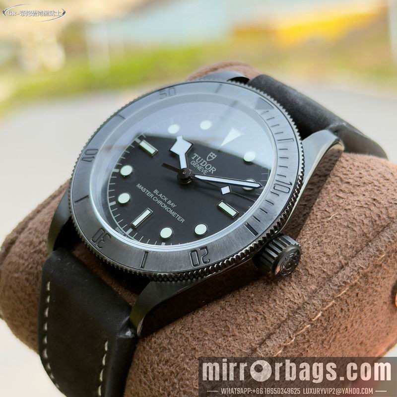 Replica Tudor 41mm 041605 Watch