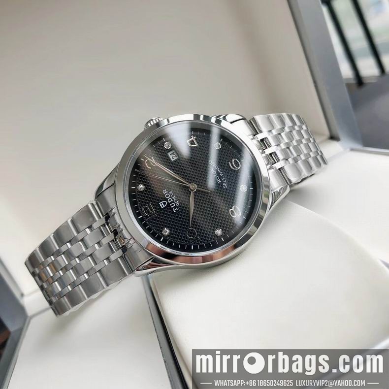 Replica Tudor men watch 110402 Watch