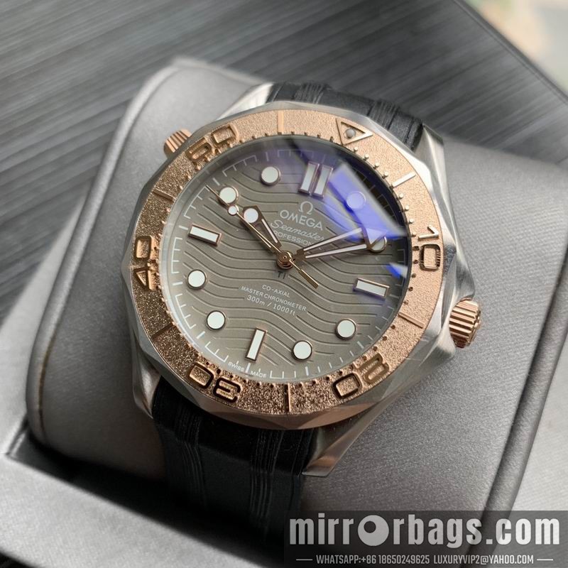 Replica Omega 42mm 090515 Watch