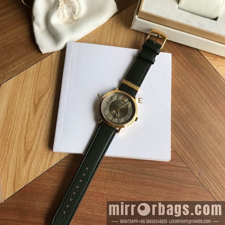 Replica Versace men 42mm M04 Watch