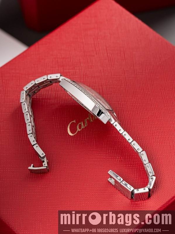 Replica Cartier 23X30mm 040918 Watch