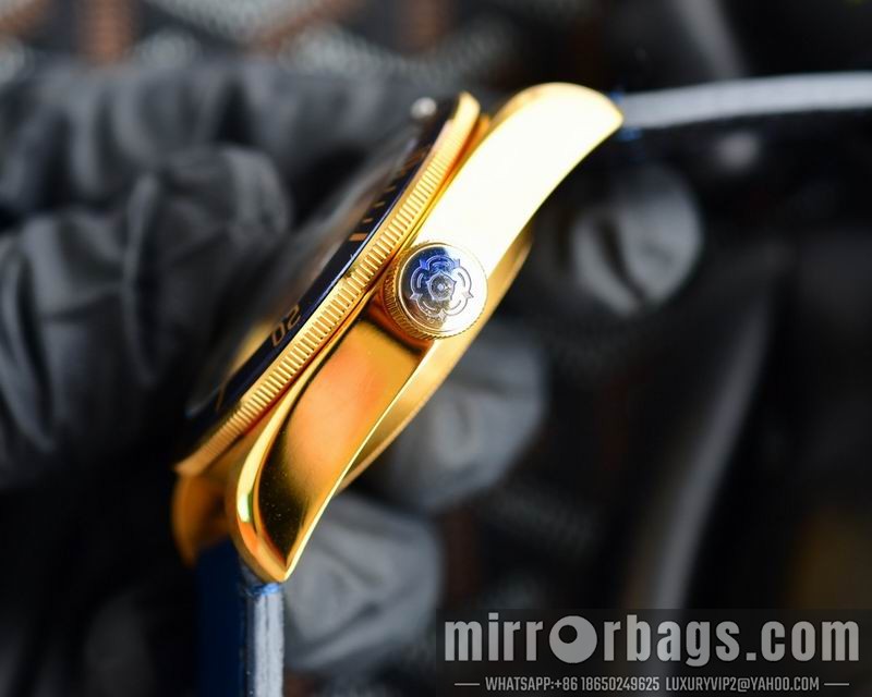 Replica Tudor 42mm 050725 Watch