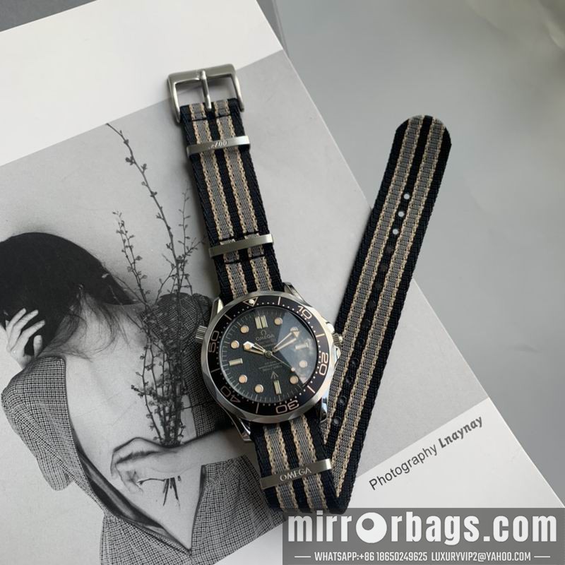 Replica Omega 42mm 090512 Watch