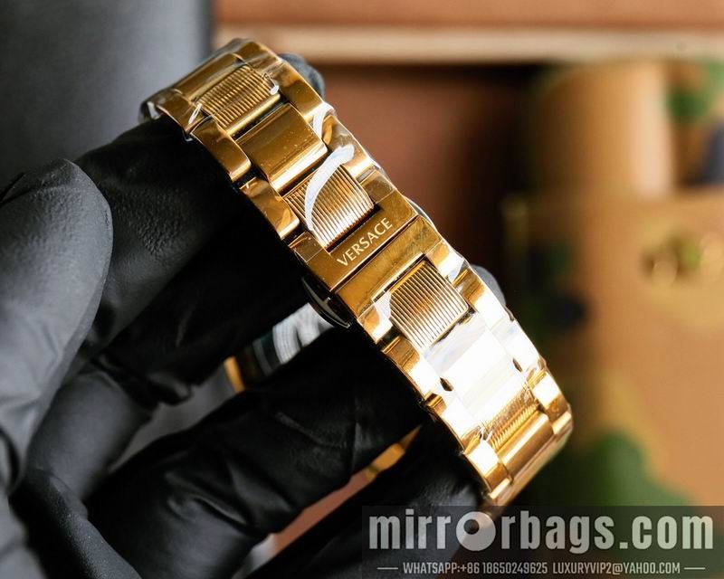Replica Versace woman watch 122823 Watch