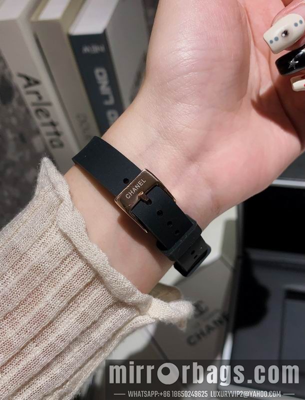 Replica Chanel 26X20mm 101522 Watch