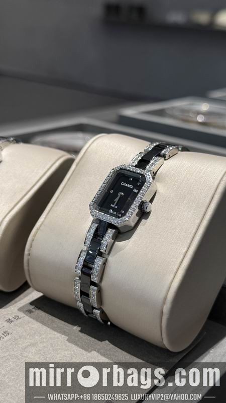 Replica Chanel 21X26mm 101440 Watch