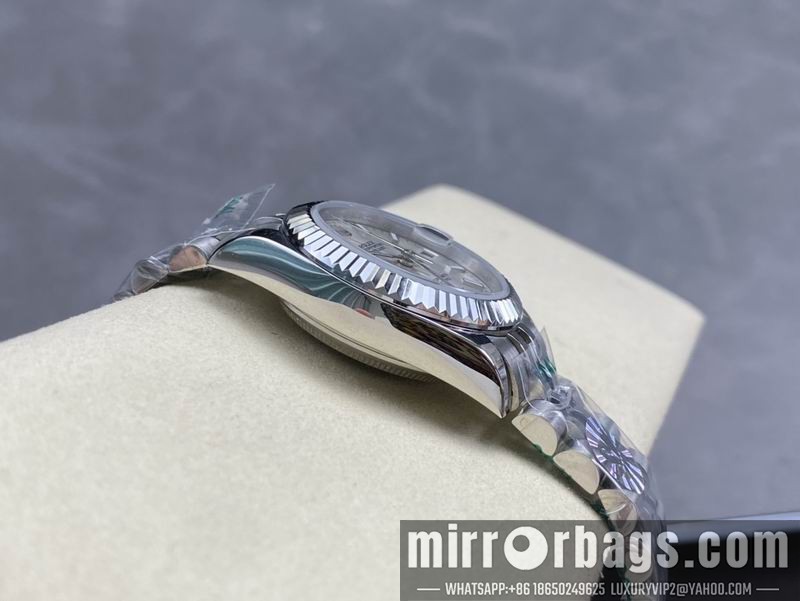 Replica Rolex 31mm 102301 Watch
