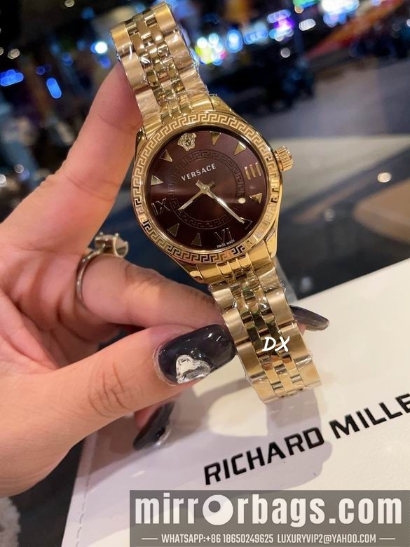 Replica Versace 36mm 10nms49 Watch