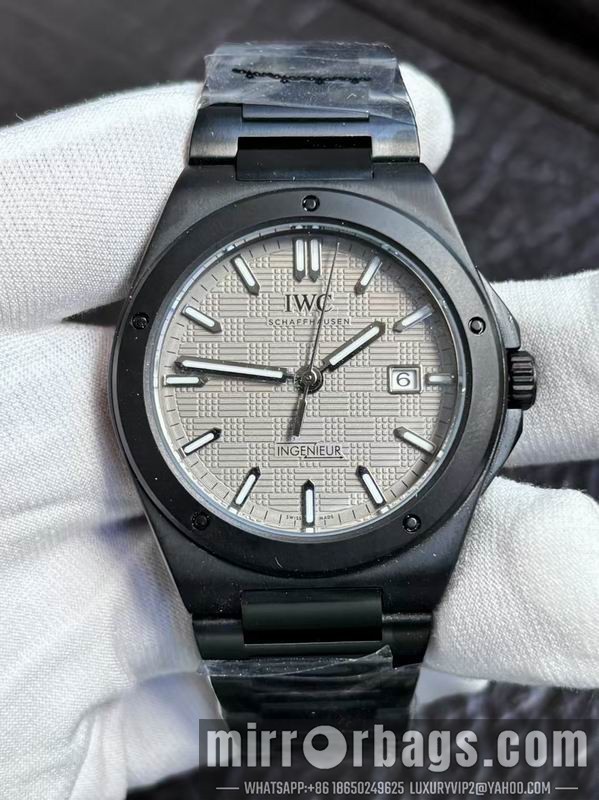 Replica IWC 40mm 082247 Watch
