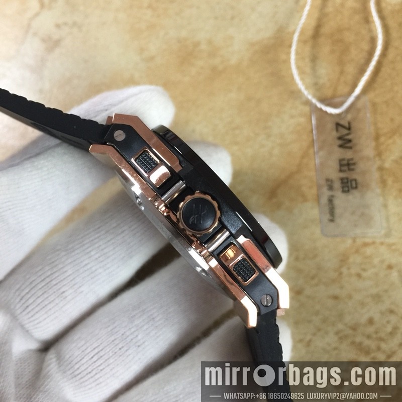 Replica Hublot 43mm 080790 Watch