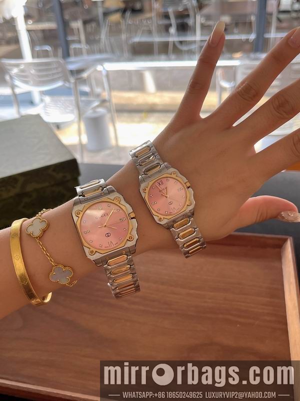 Replica Gucci man36mm woman30mm 071010 Watch