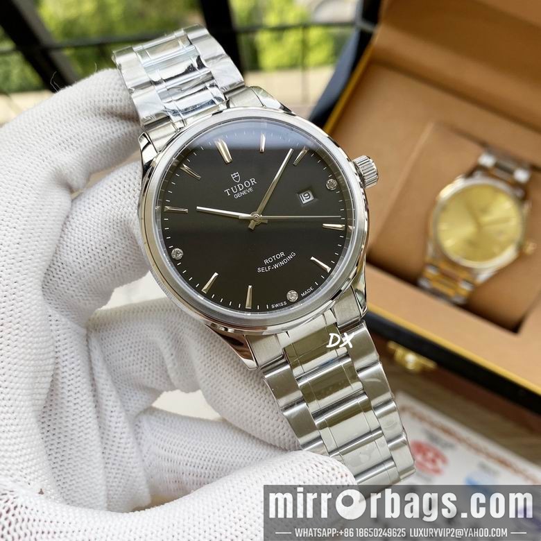 Replica Tudor 2nms56 Watch