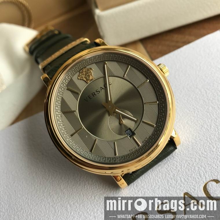 Replica Versace men 42mm M04 Watch