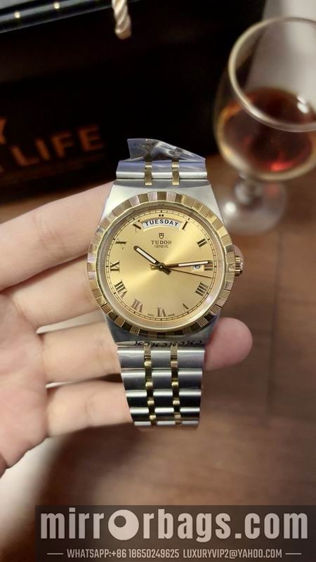 Replica Tudor 41mm 072440 Watch