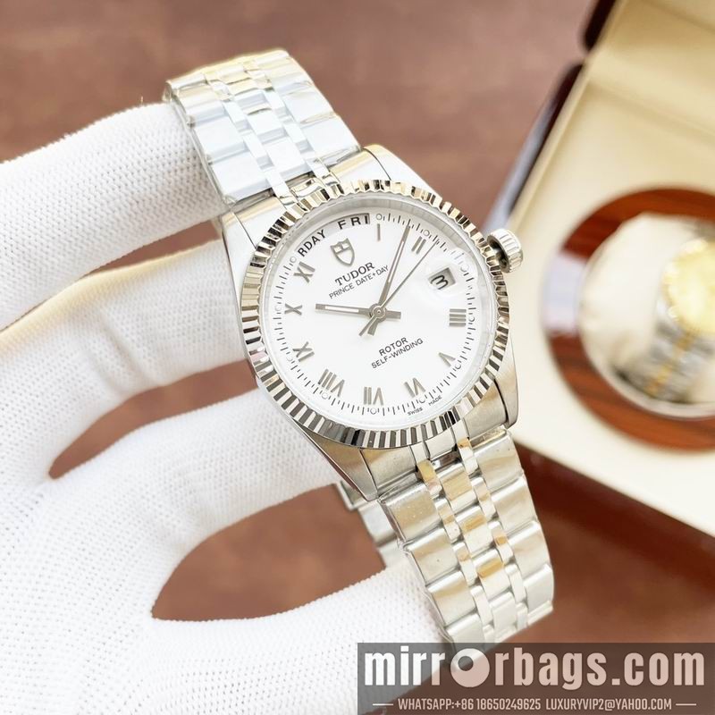 Replica Tudor 36X12mm 031702 Watch