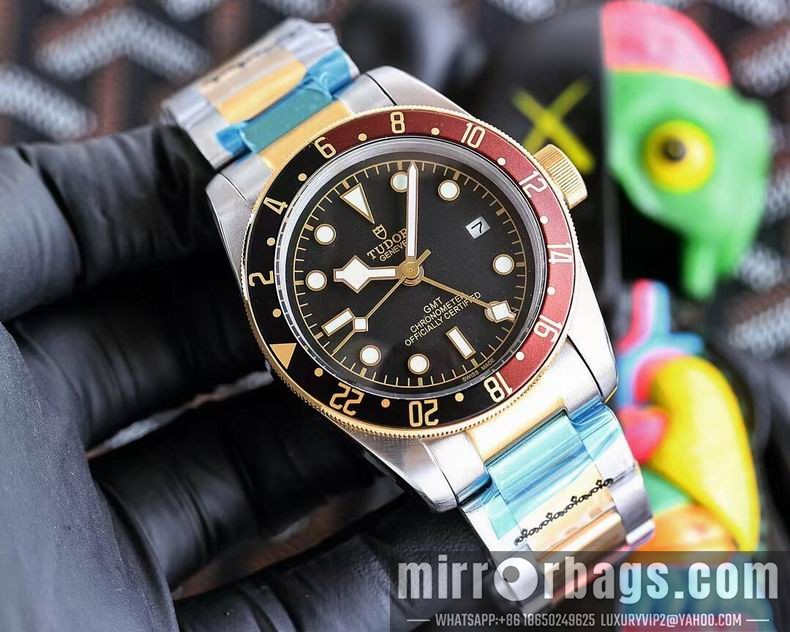 Replica Tudor 42mm 112915 Watch