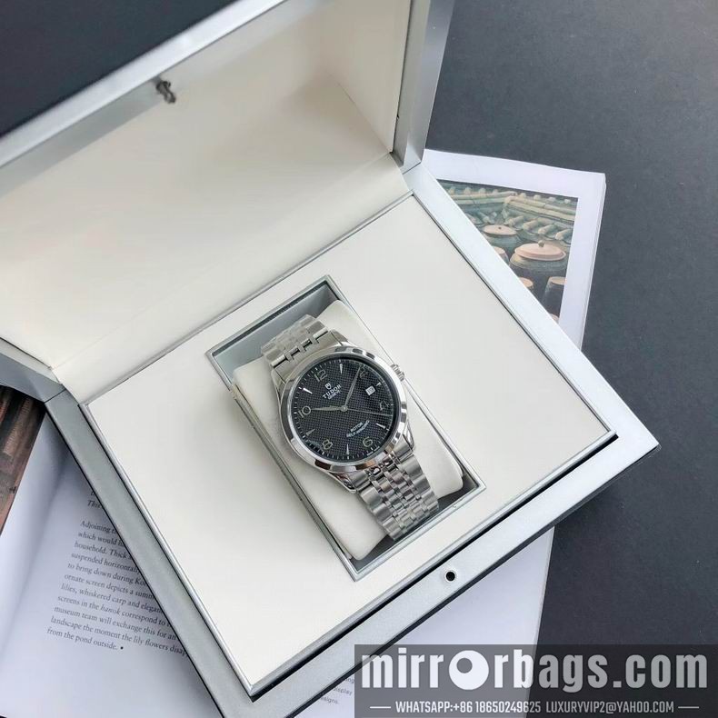 Replica Tudor men watch 110403 Watch