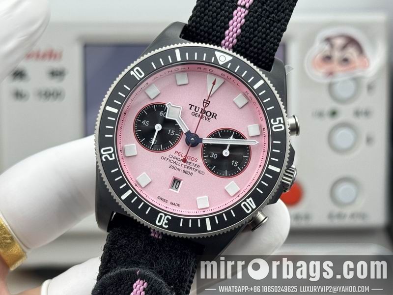 Replica Tudor 43mm 010531 Watch