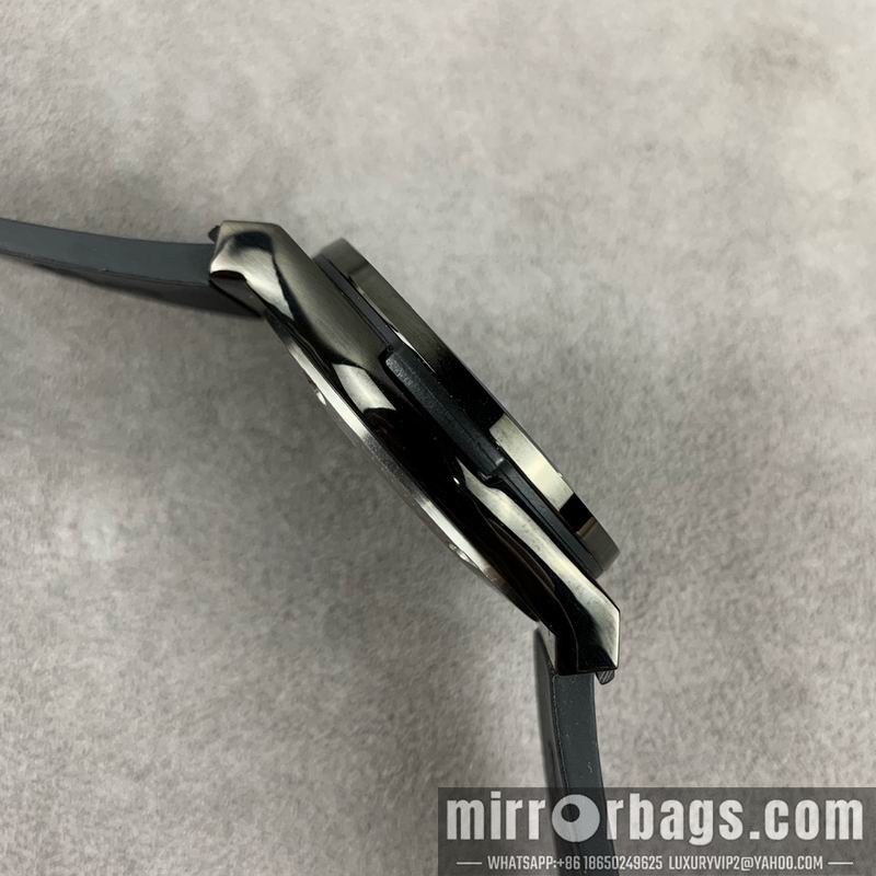 Replica Hublot 42mm 080782 Watch