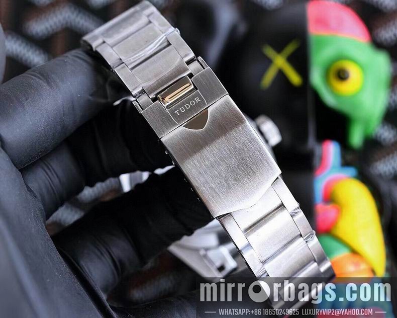 Replica Tudor watch 42mm 123123 Watch