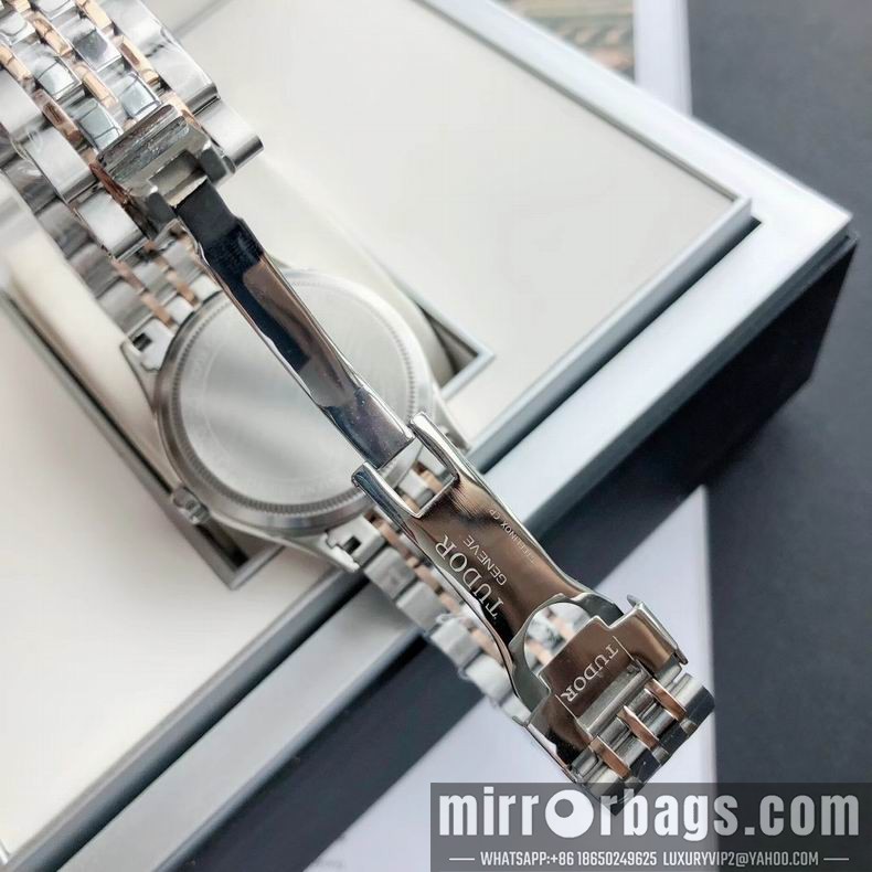 Replica Tudor men watch 110403 Watch