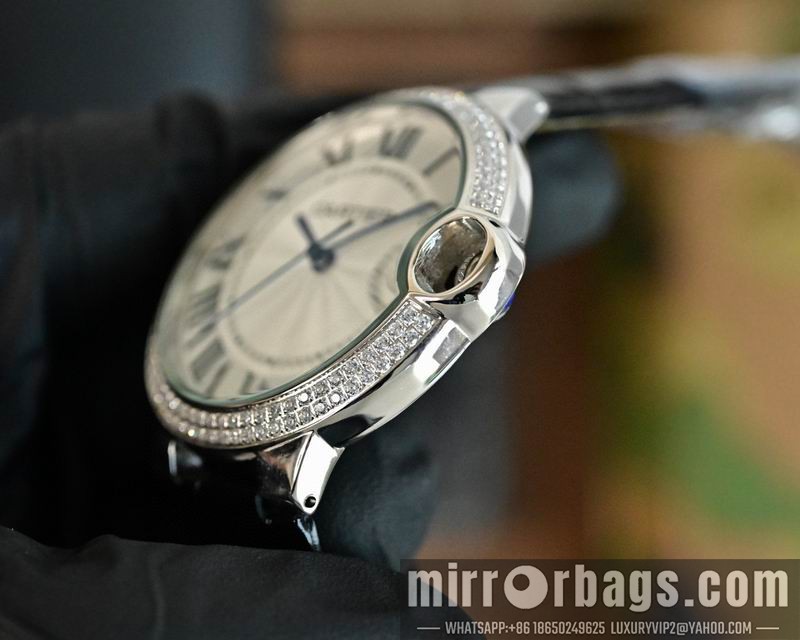 Replica Cartier 28mm 36mm 42mm 111450 Watch