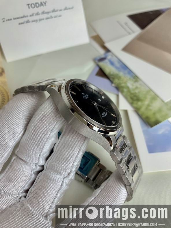 Replica Tudor men watch M28 Watch