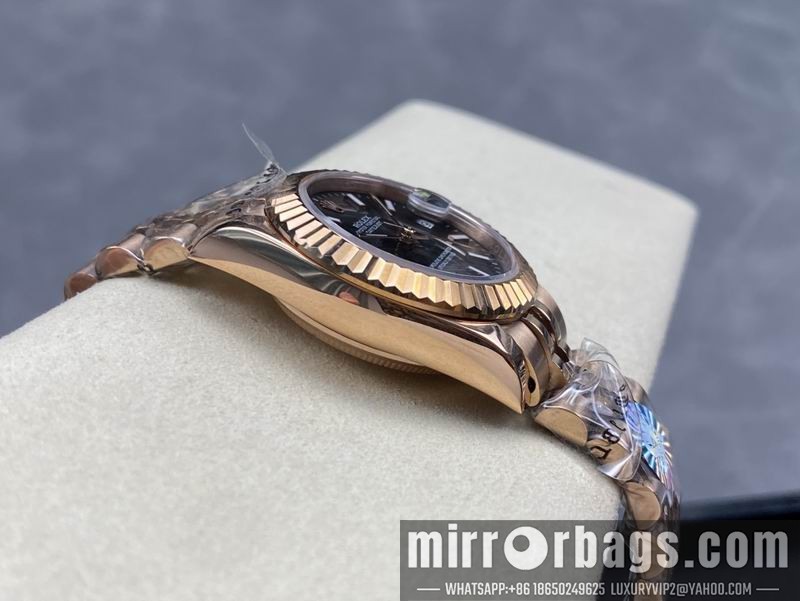 Replica Rolex 31mm 102306 Watch
