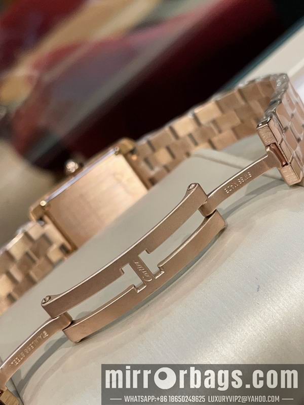 Replica Cartier 19X35mm 052322 Watch
