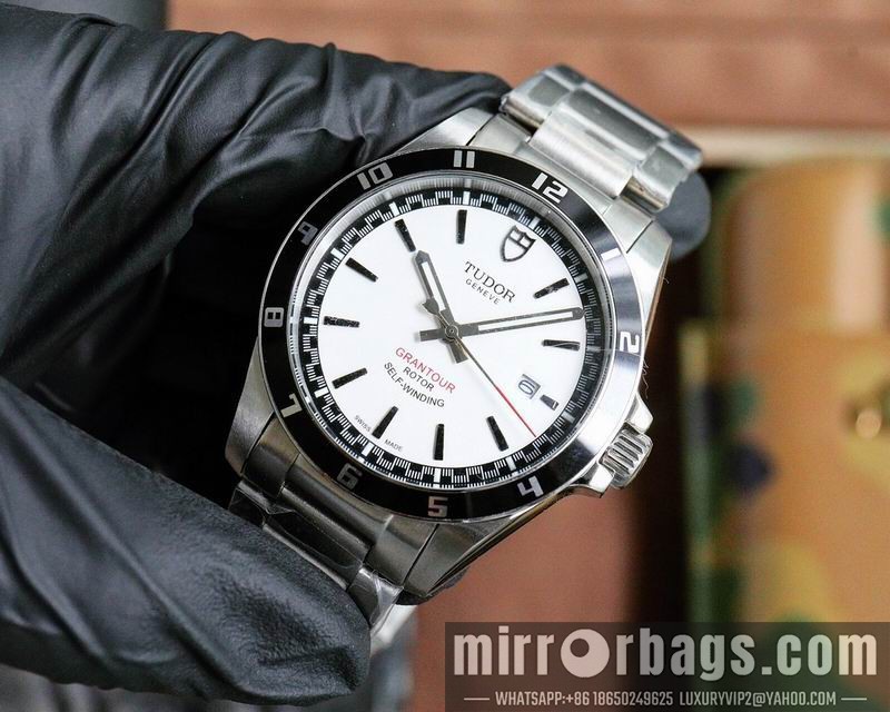 Replica Tudor 42mm 092807 Watch