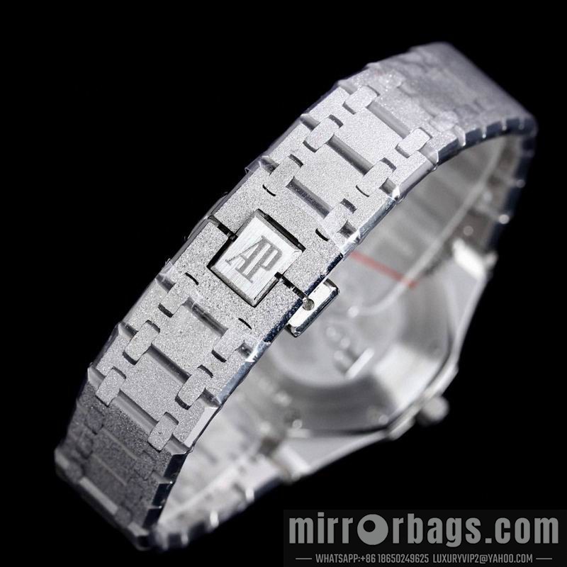 Replica AP 33mm 082239 Watch