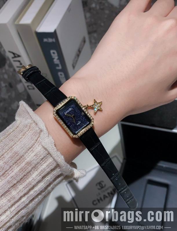 Replica Chanel 26X20mm 101522 Watch