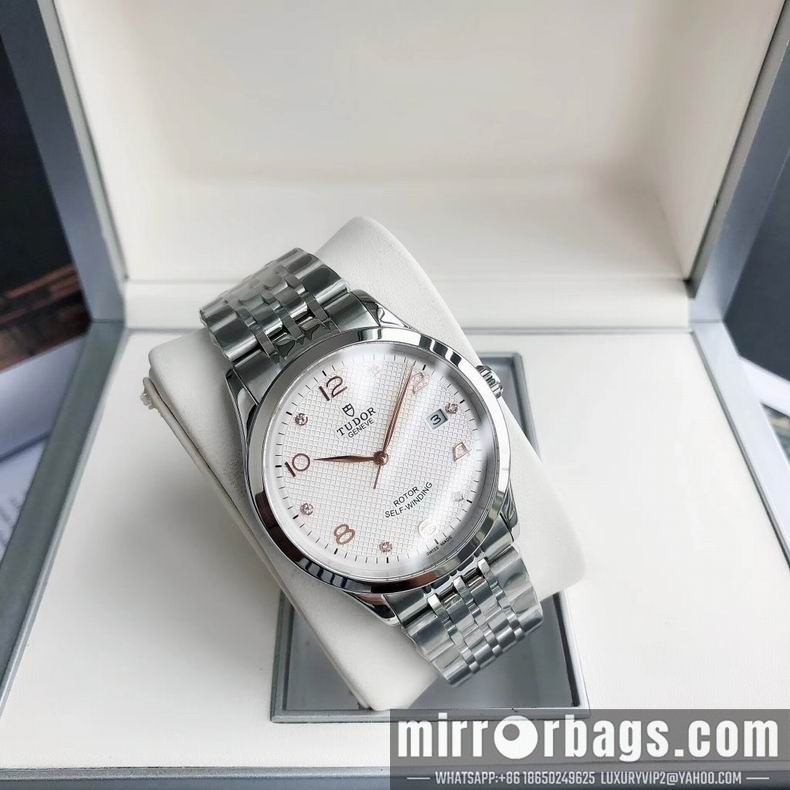 Replica Tudor men watch 110402 Watch