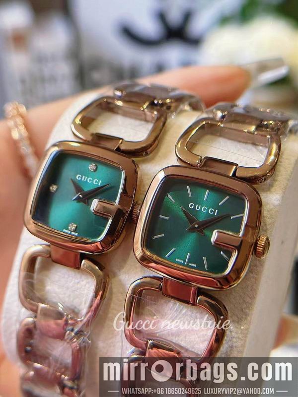 Replica Gucci 24X22.4mm 101433 Watch