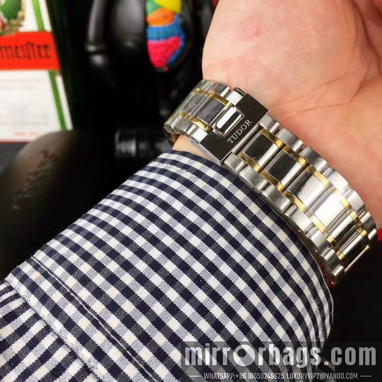 Replica Tudor men 40mm M03 Watch