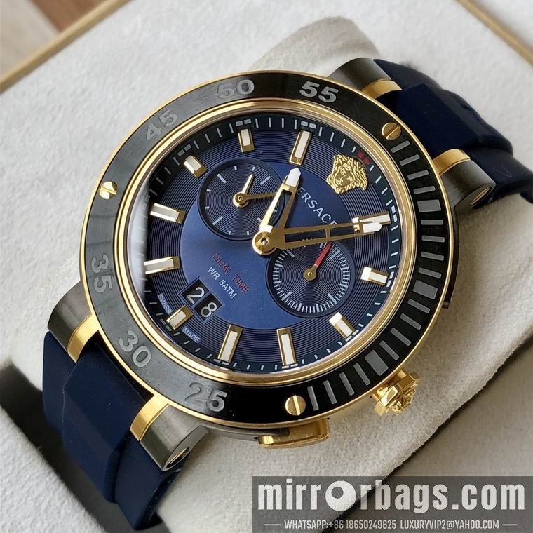 Replica Versace men 44mm M05 Watch