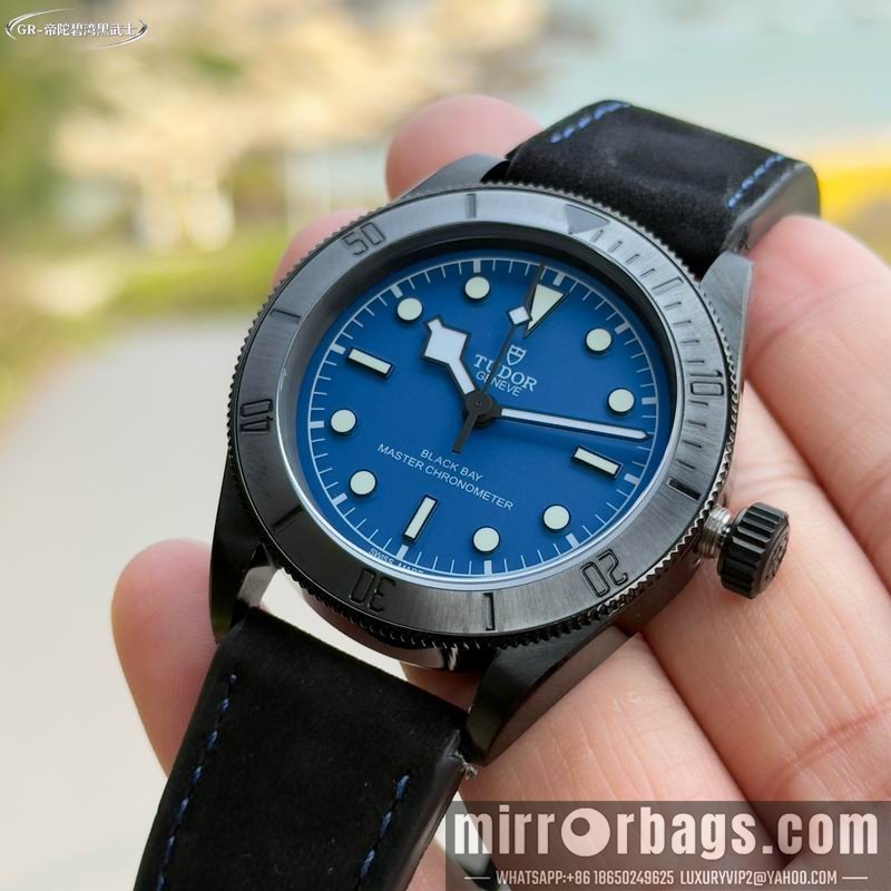 Replica Tudor 41mm 041605 Watch