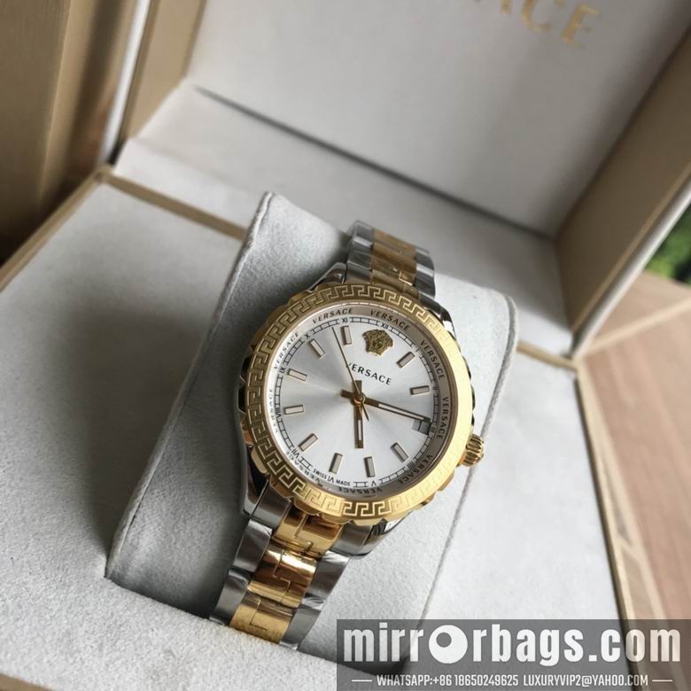Replica Versace 43mm 33mm M19 Watch