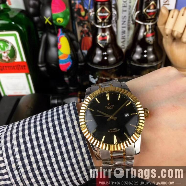Replica Tudor men 40mm M03 Watch