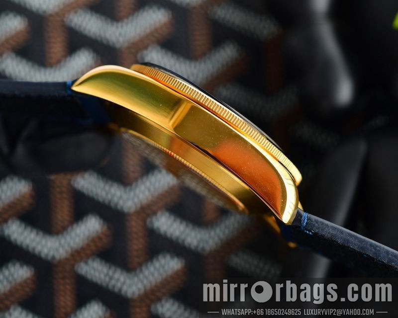 Replica Tudor 42mm 050725 Watch