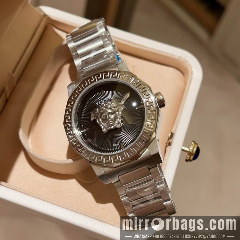 Replica Versace 38mm 022322 Watch