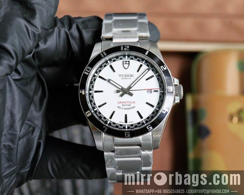 Replica Tudor 42mm 092807 Watch