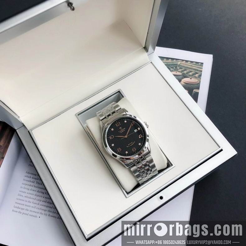 Replica Tudor men watch 110402 Watch