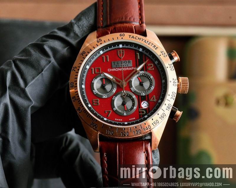 Replica Tudor 42mm 102473 Watch