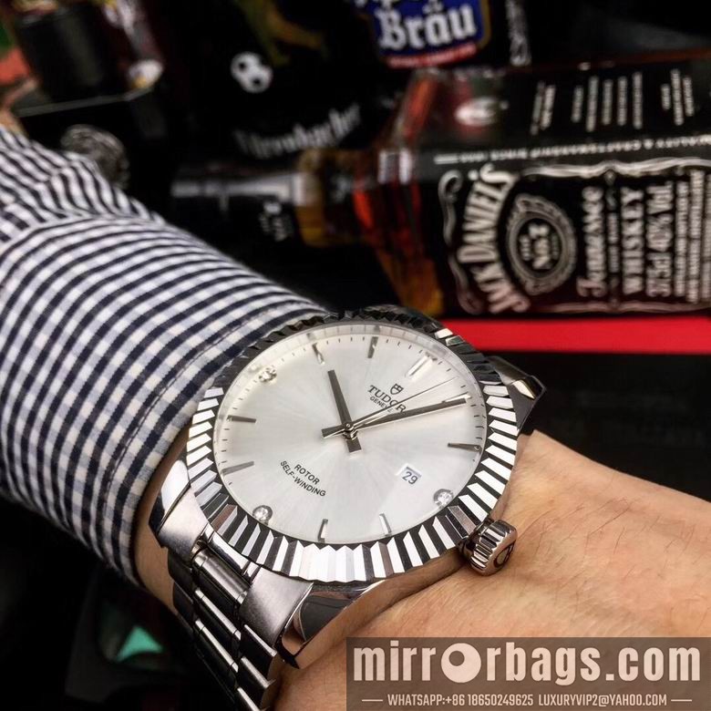 Replica Tudor 42mm 9nbz50 Watch