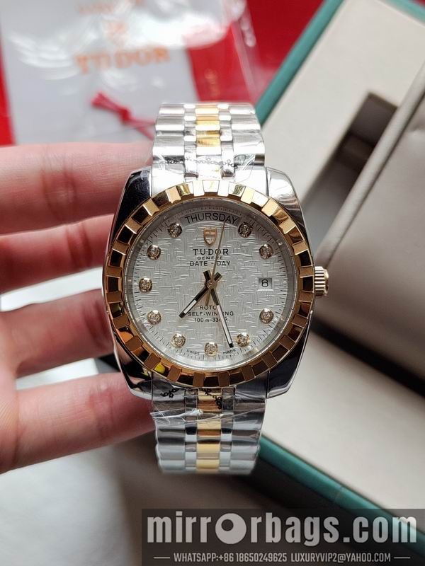 Replica Tudor watch 072433 Watch