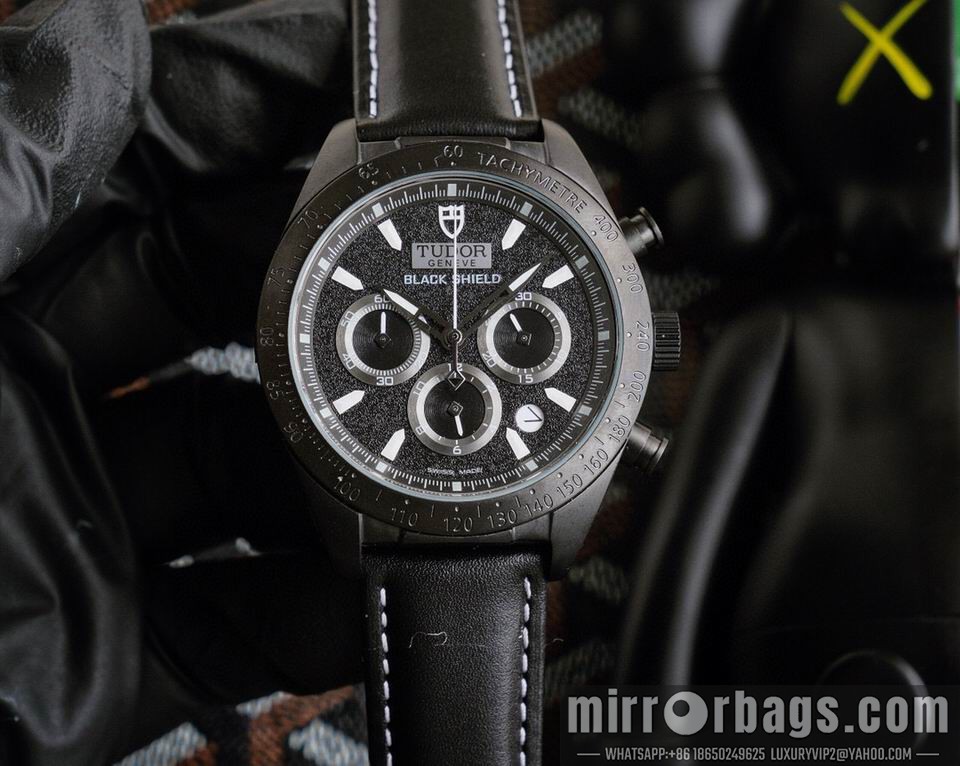 Replica Tudor watch 111001 Watch