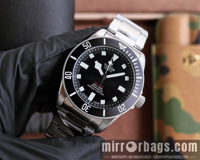 Replica Tudor 42mm 071435 Watch